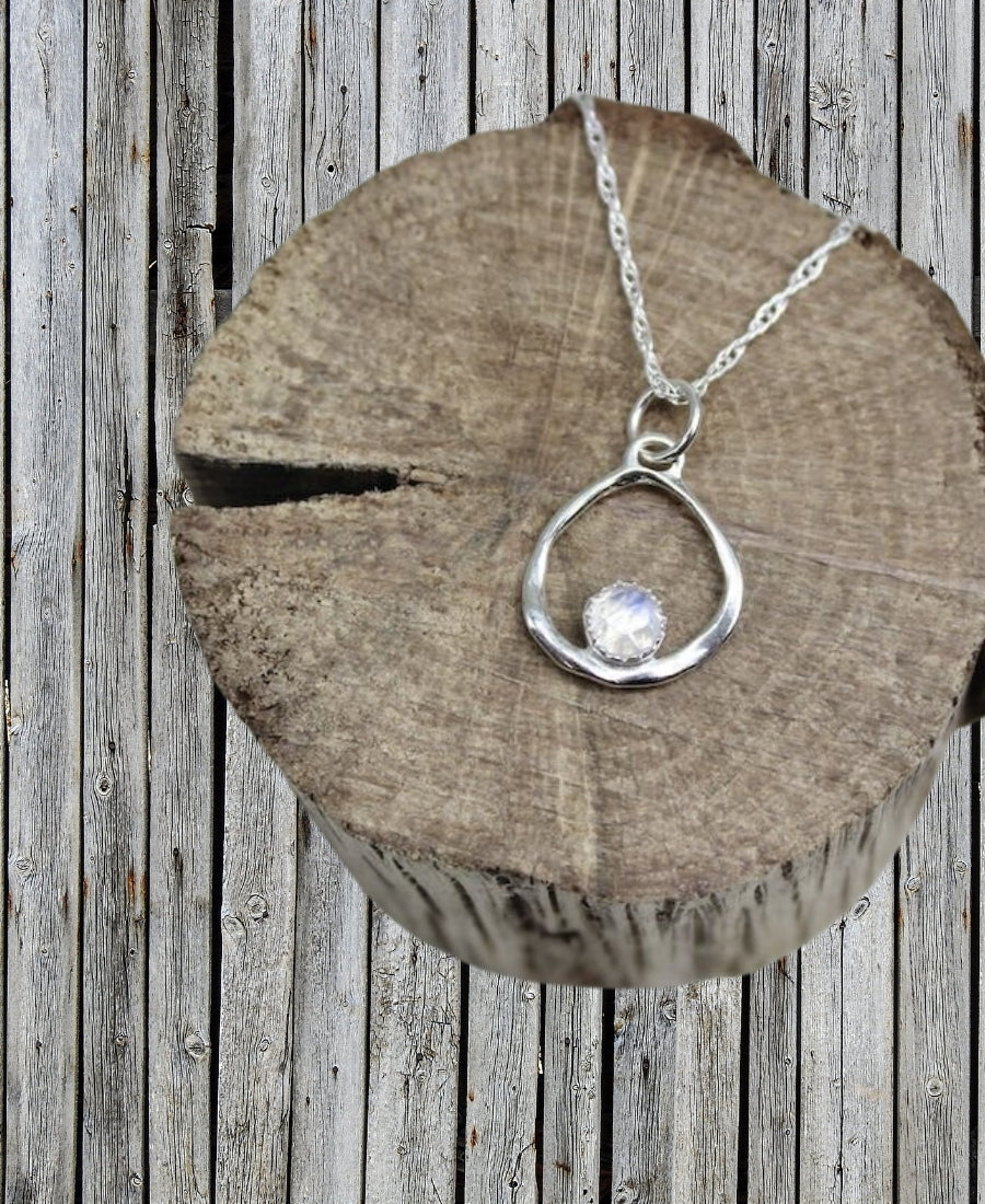 Natural moon stone necklace in 925 sterling silver for Gift for  Birthdays and anniversary