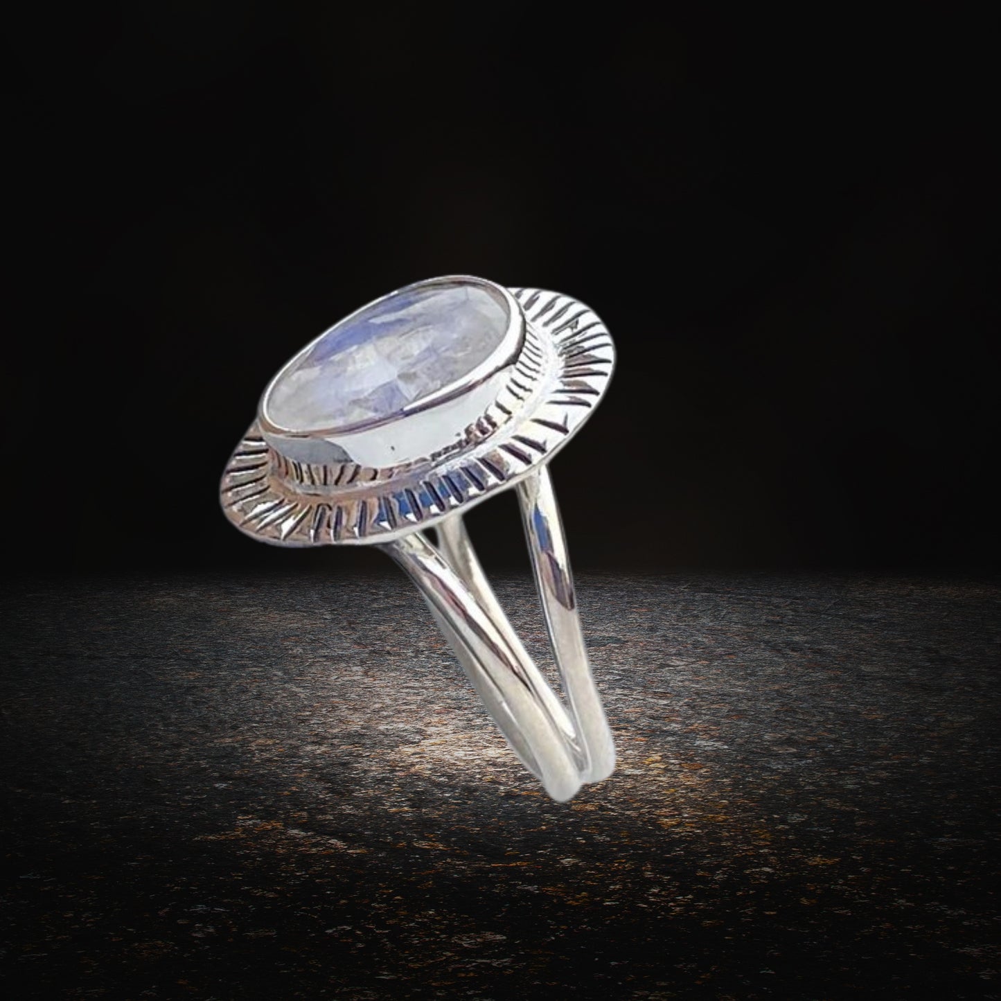 Ring, moon stone ring