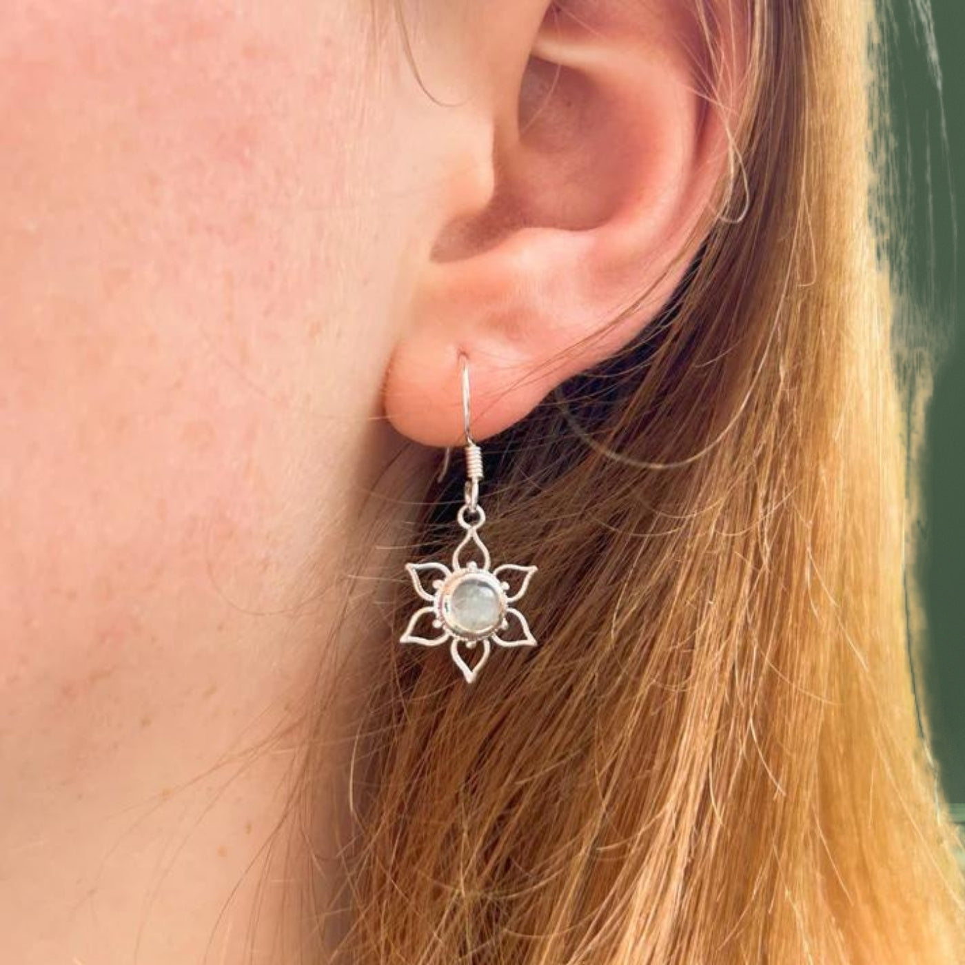 Pretty Attractive Moonstone Drop Dangle Stud Earring In Lotus Flower Shaped, 925 Sterling Silver Jewelry For Wedding & Anniversary