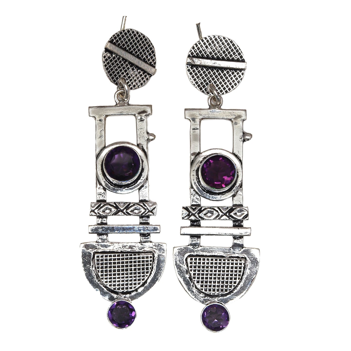 pretty Amethyst Earring In Silver For any occasion